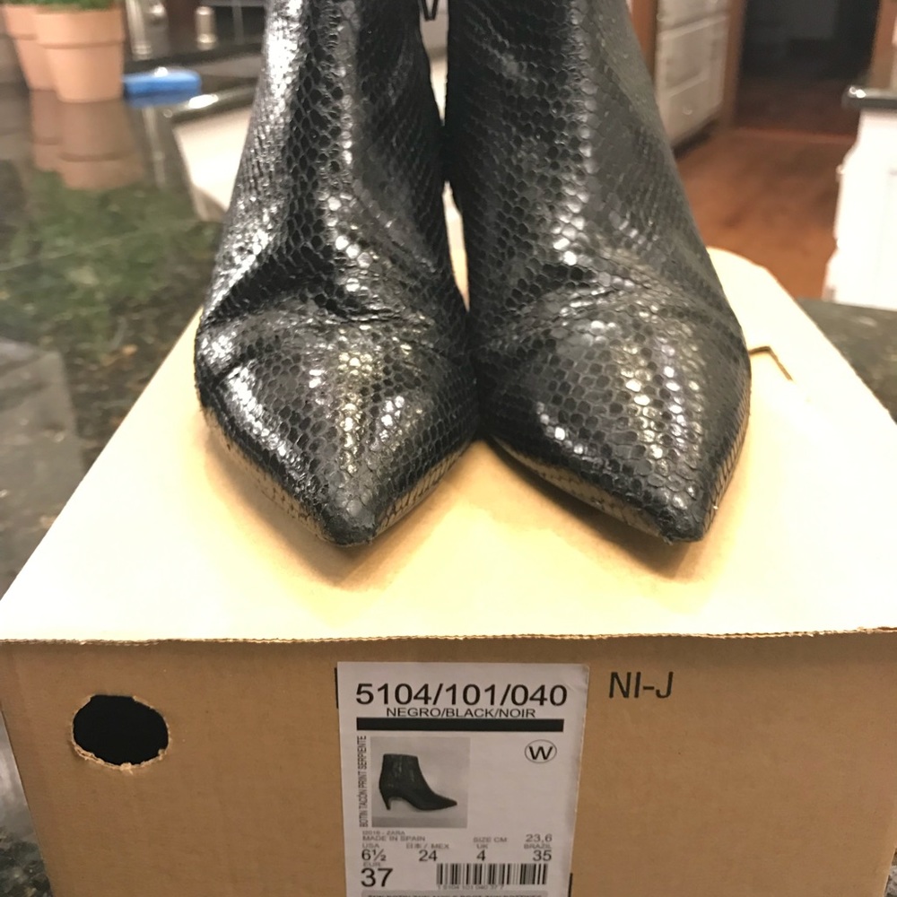 SOLD! Zara Black Snakeskin High Heel Boots Sz 6.5